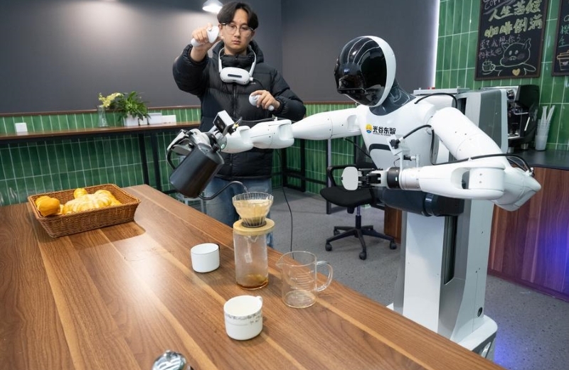 Du laboratoire à la vie : 2025, l'année du passage à l'âge adulte des robots humanoïdes