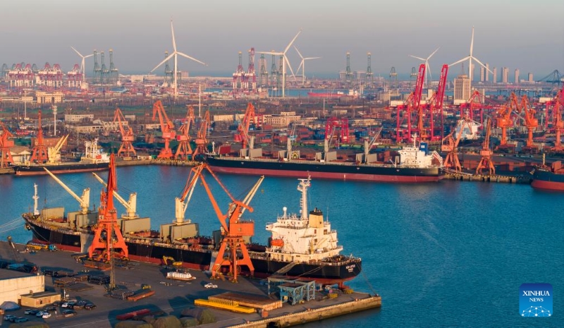 Le port de Tianjin a connu une activité stable pendant les congés du Nouvel An