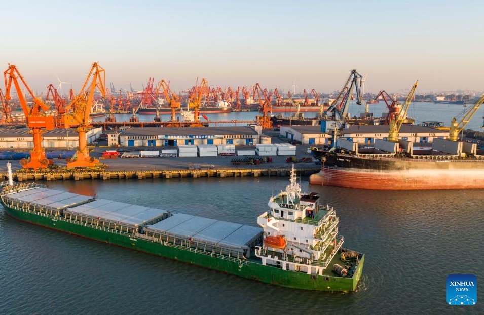 Le port de Tianjin a connu une activité stable pendant les congés du Nouvel An