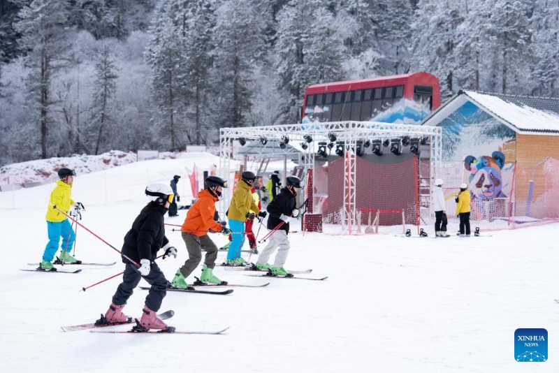 Les bons de consommation stimulent le tourisme de glace et de neige en Chine