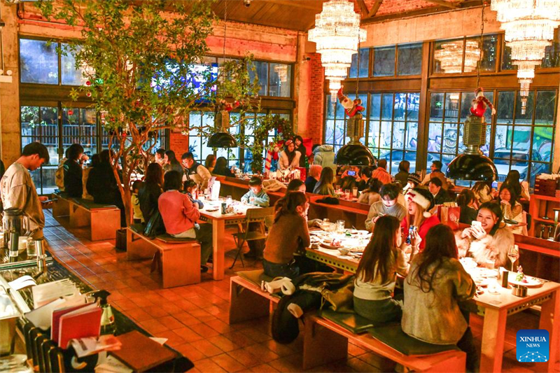 Guizhou : la bière artisanale augmente les revenus des restaurants et des commerces de détail à Guiyang