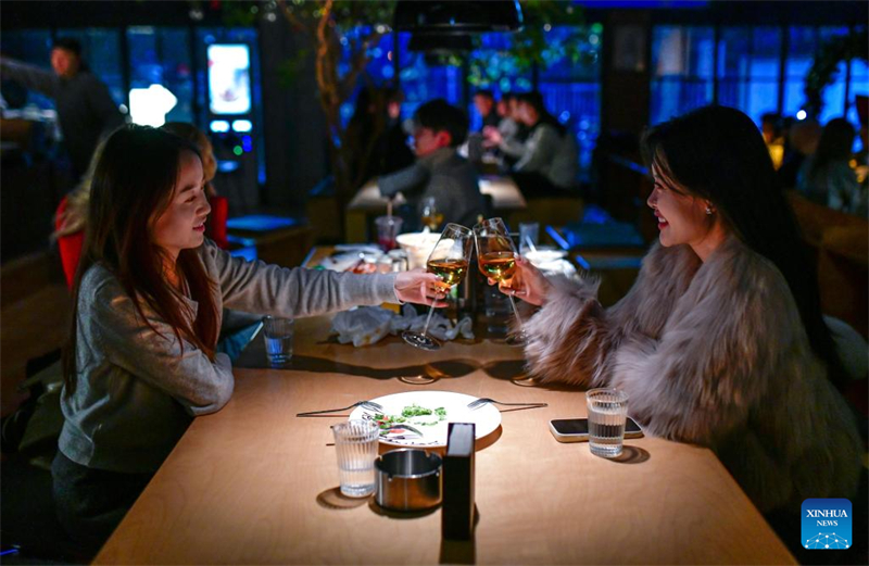 Guizhou : la bière artisanale augmente les revenus des restaurants et des commerces de détail à Guiyang