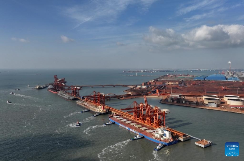 Hebei :  le trafic de marchandises au port de Tangshan a progressé de 2,53% d'une année sur l'autre