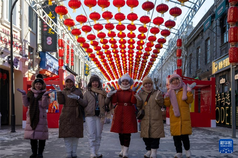 Heilongjiang : le quartier culturel et historique baroque de Harbin joue une symphonie hivernale