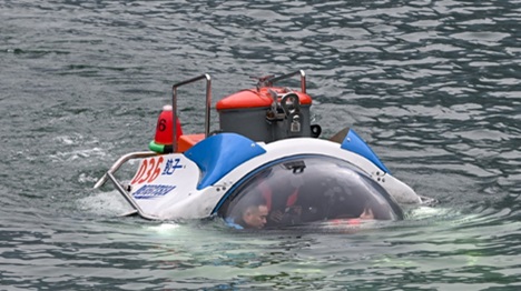 Chongqing : le submersible touristique habité « Jiaozi » subit des tests avant livraison
