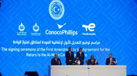 La Libye signe un accord pétrolier de 20 milliards de dollars avec des entreprises françaises et américaines