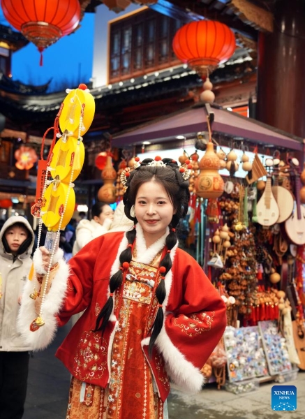 Shanghai : ouverture du Festival des lanternes du Jardin Yuyuan