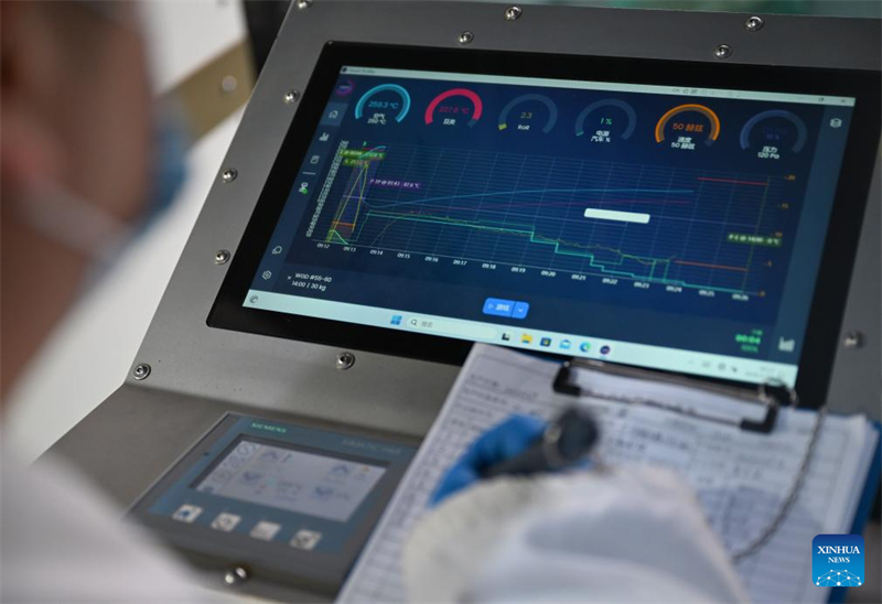 Henan : le comté de Puyang développe un système de production de café à chaîne industrielle complète