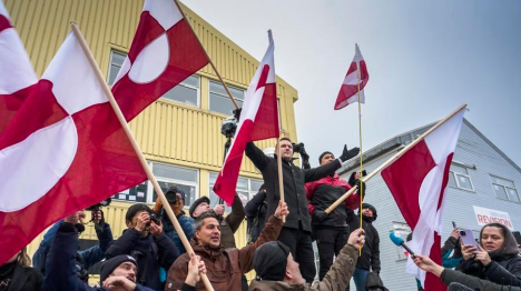 Les Etats-Unis cherchent toujours à prendre le contrôle du Groenland malgré la reprise des discussions diplomatiques