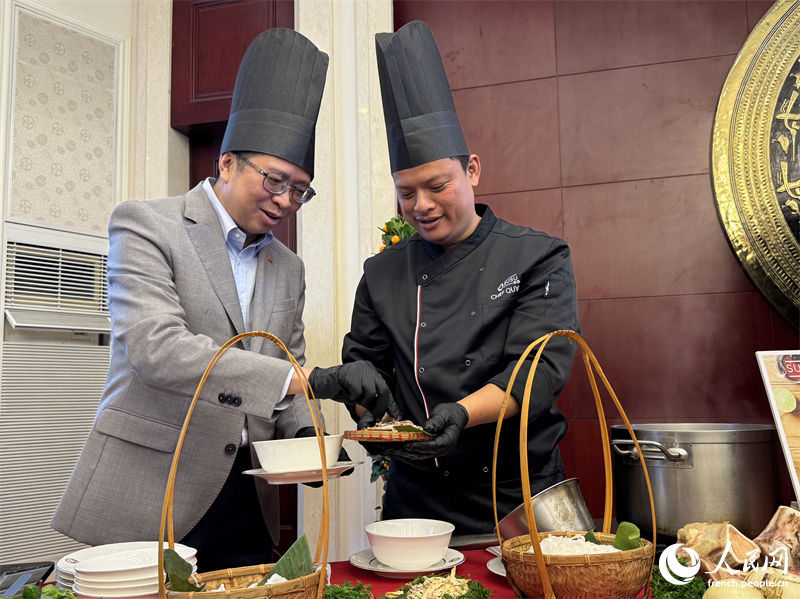 La Journée du pho célébrée pour la première fois à Beijing