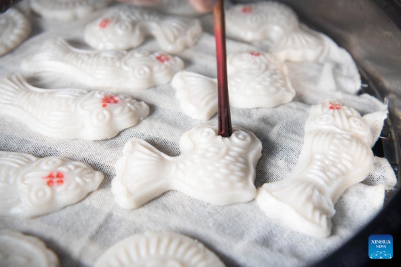 Les préparatifs pour la Fête du Printemps sont en cours dans toute la Chine