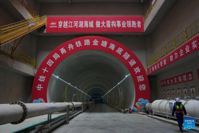 Zhejiang : les travaux du plus long tunnel ferroviaire sous-marin à grande vitesse du monde se poursuivent