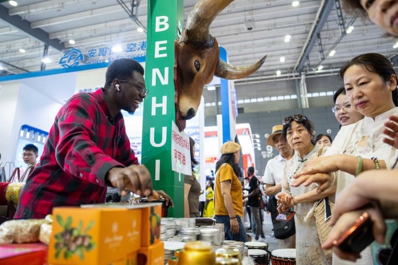 ZOOM AFRIQUE : malgré la prolongation de l'AGOA, l'incertitude politique assombrit l'avenir du commerce entre les Etats-Unis et l'Afrique