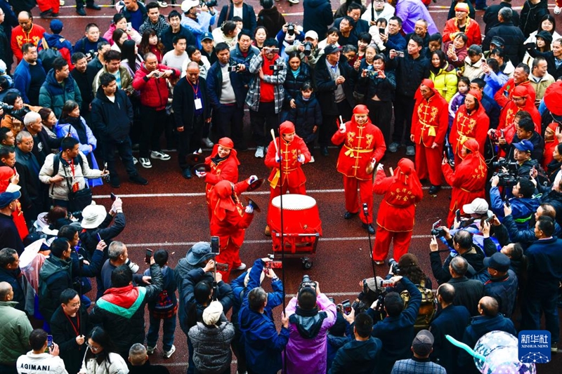 Guizhou : le Festival Maolong de Shiqian, les vœux du dragon des Gelao pour la nouvelle année