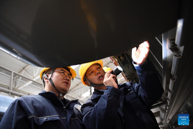 Shaanxi : un technicien de train chevronné se dévoue au développement de la main-d'œuvre qualifiée