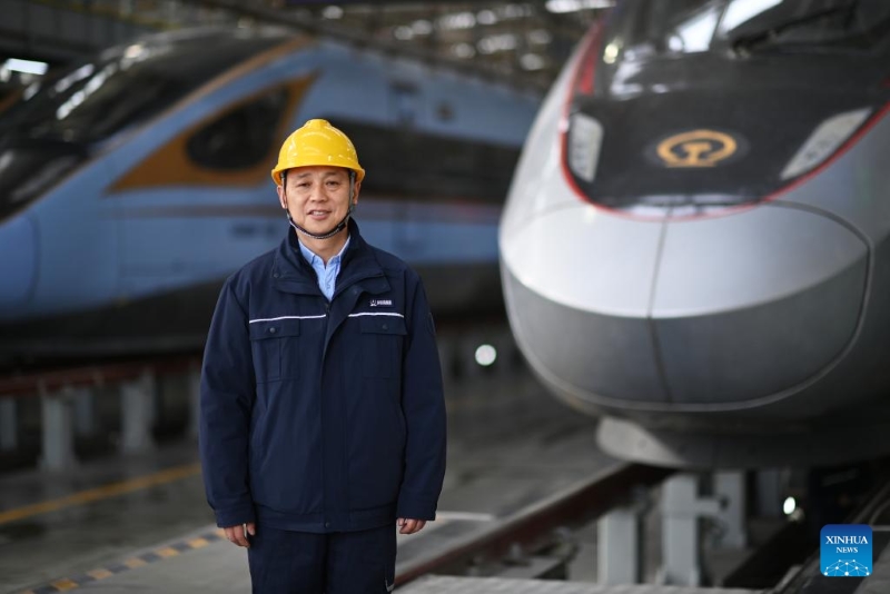Shaanxi : un technicien de train chevronné se dévoue au développement de la main-d'œuvre qualifiée