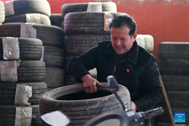 Xinjiang : un député à l'APN dédié à la revitalisation rurale