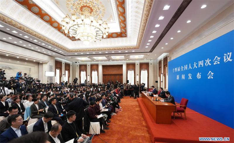 L'organe législatif national chinois organise une conférence de presse avant sa session annuelle
