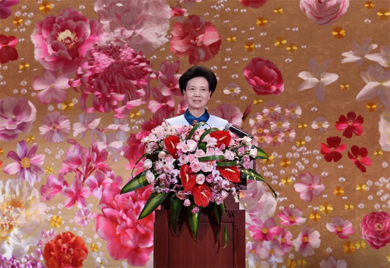 Réception à Beijing pour la Journée internationale des femmes