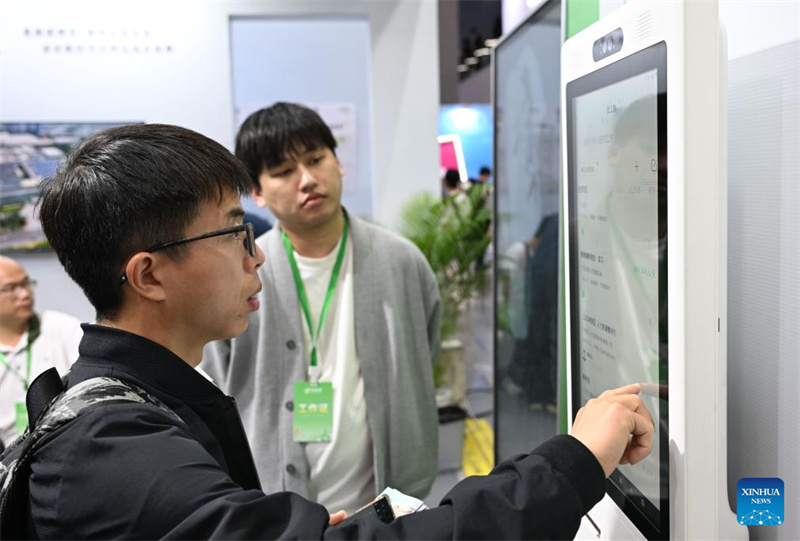 Guangdong : ouverture d'un salon de l'emploi offrant environ 85 000 emplois à Guangzhou