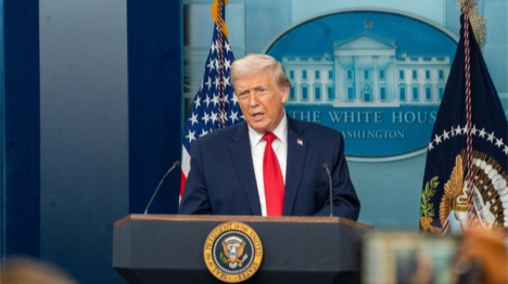 Trump menace d'"anéantir" les centrales électriques de l'Iran si le détroit d'Ormuz n'est pas rouvert d'ici 48 heures