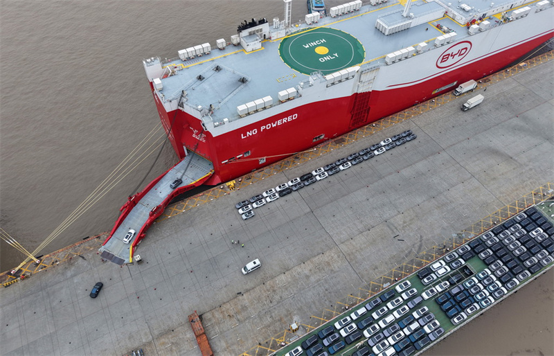 Shanghai : le dynamique terminal automobile roulier Haitong de Waigaoqiao