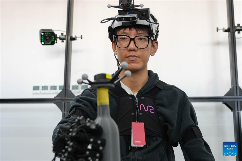 En photos : des robots humanoïdes formés à l'« École des Robots » de Beijing