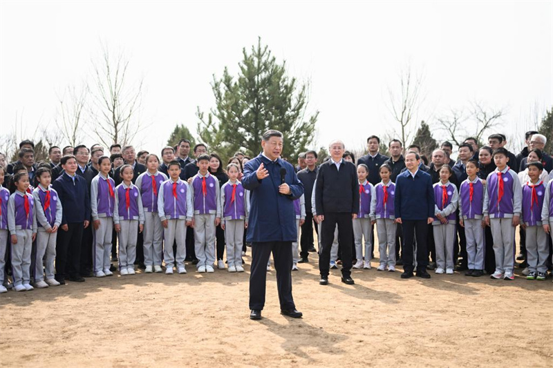 Xi Jinping appelle à mobiliser l'ensemble de la société autour des initiatives de reboisement