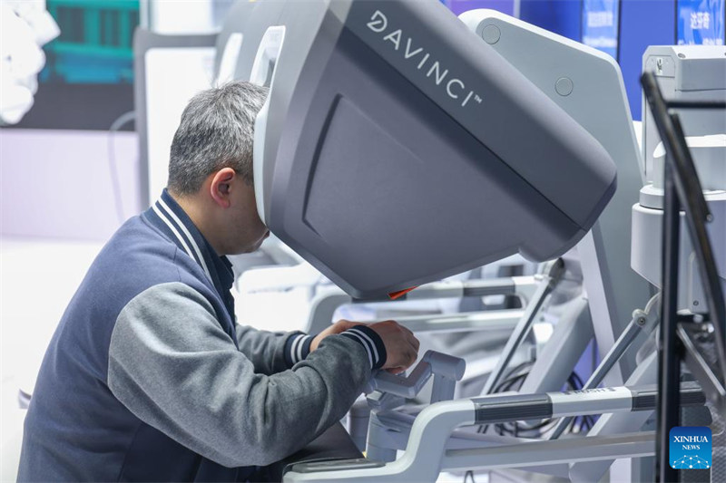 Chongqing : ouverture de la Conférence et de l'Exposition des équipements médicaux de Chine 2026