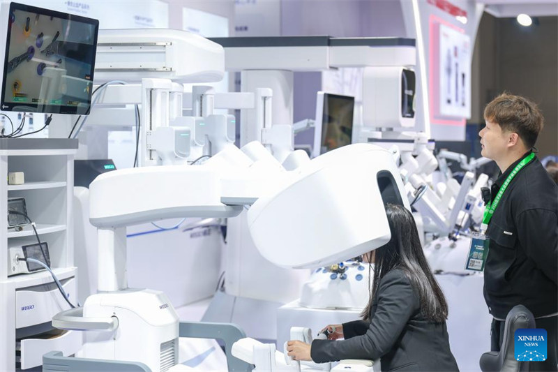 Chongqing : ouverture de la Conférence et de l'Exposition des équipements médicaux de Chine 2026