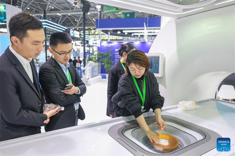 Chongqing : ouverture de la Conférence et de l'Exposition des équipements médicaux de Chine 2026