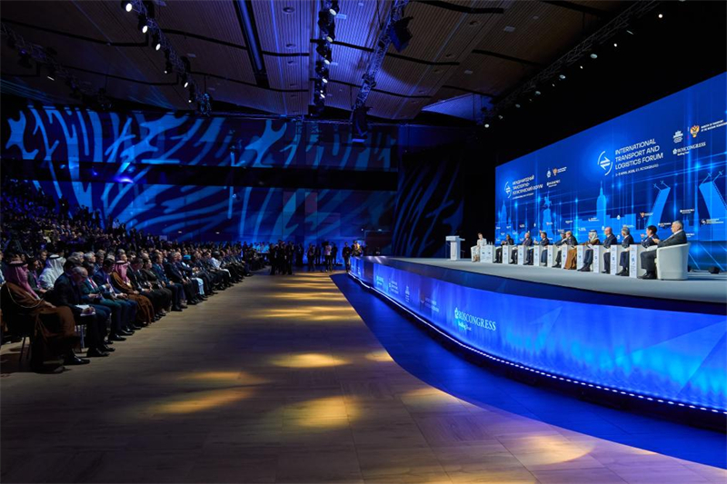 Poutine affirme que la Russie est prête à proposer des solutions logistiques sur fond de tensions au Moyen-Orient