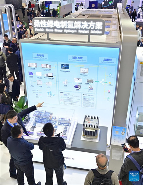 Beijing : ouverture de la 14e édition de la Conférence et Exposition internationale sur le stockage de l'énergie (ESIE)