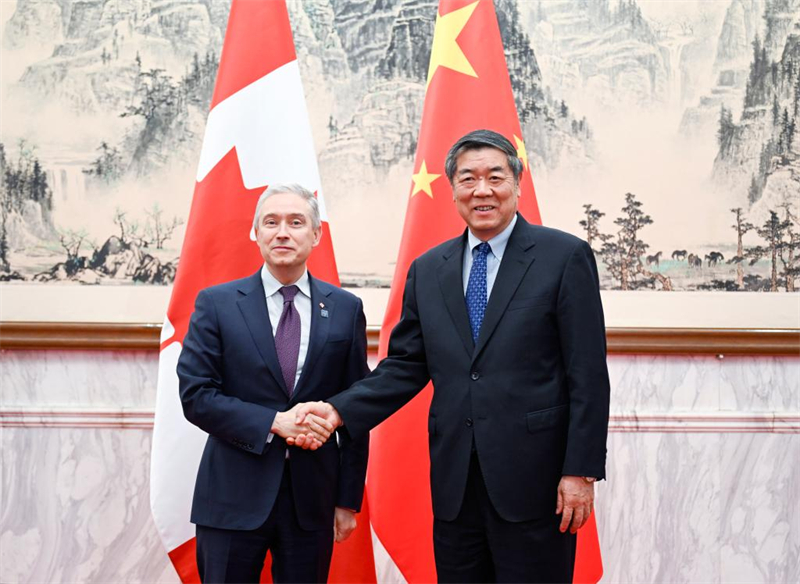 La Chine et le Canada conviennent d'organiser un dialogue stratégique économique et financier au deuxième semestre de l'année