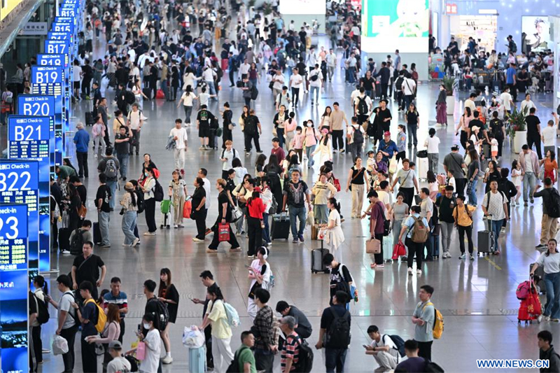 La Chine enregistre plus de 845 millions de voyages de passagers pendant les congés de la fête de Qingming