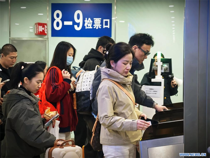 La Chine enregistre plus de 845 millions de voyages de passagers pendant les congés de la fête de Qingming