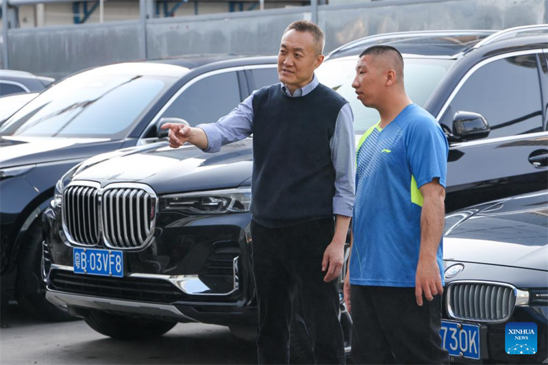 Guangdong : un lave-auto de Shenzhen illustre les efforts de la Chine pour offrir un travail digne à certaines des personnes les plus vulnérables