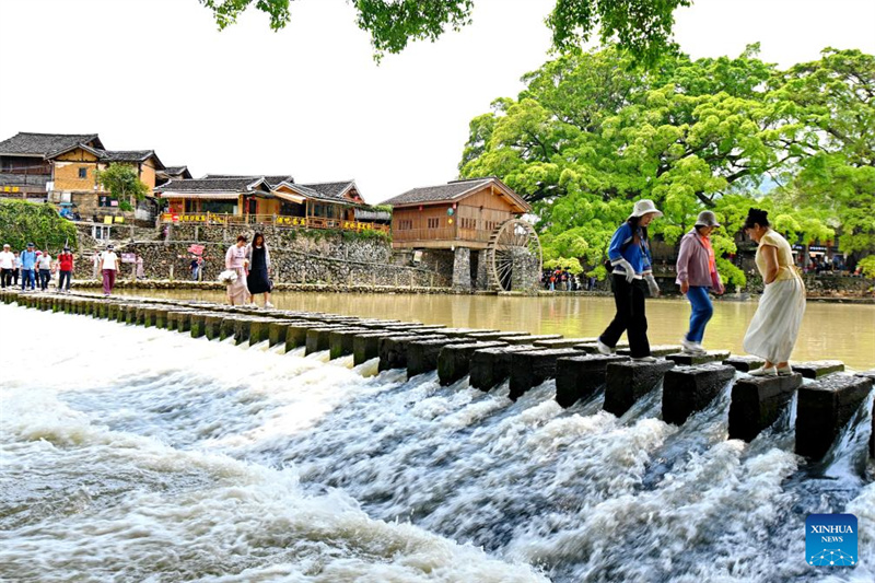 Fujian : les Tulou, une architecture résidentielle unique du sud-est de la Chine