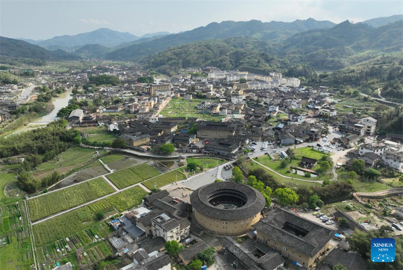 Fujian : les Tulou, une architecture résidentielle unique du sud-est de la Chine