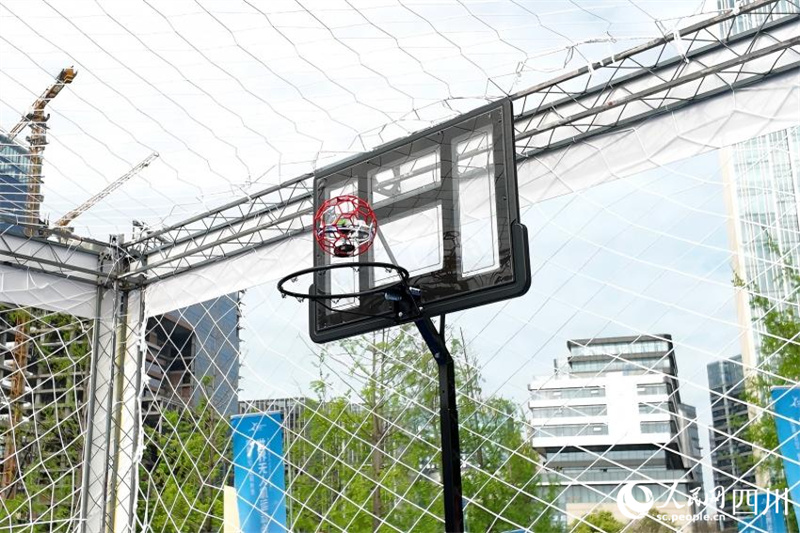 Sichuan : début des Championnats du monde de sports de drones à Chengdu