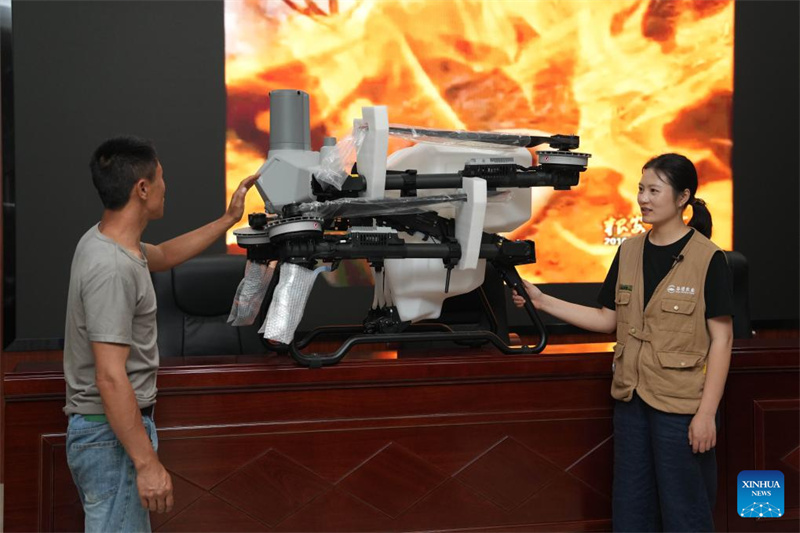 Hunan : une nouvelle agricultrice apporte innovation et compétences sur le terrain à Chenzhou