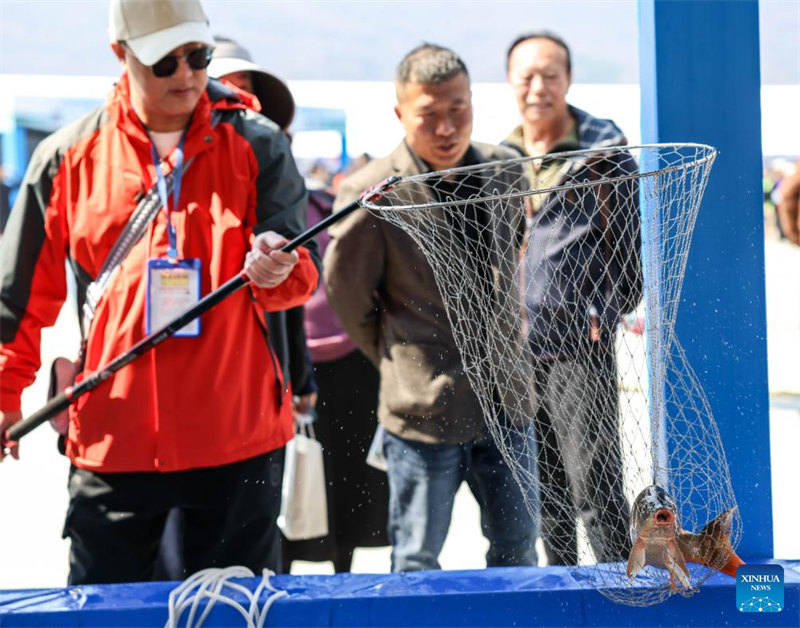 Jilin : ouverture d'un festival culinaire à base de poisson « Kaijiang »