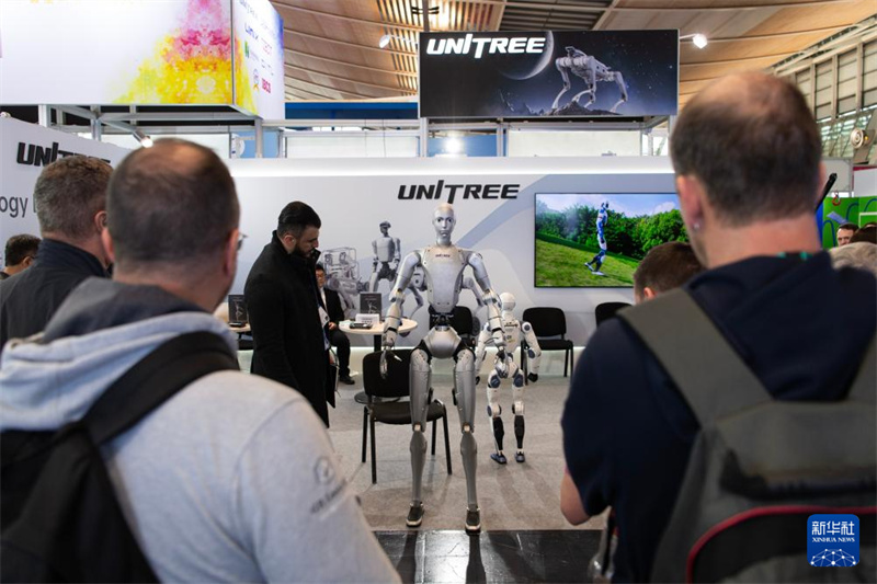 Des exposants chinois présents au salon Hannover Messe 2026