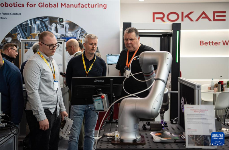 Des exposants chinois présents au salon Hannover Messe 2026