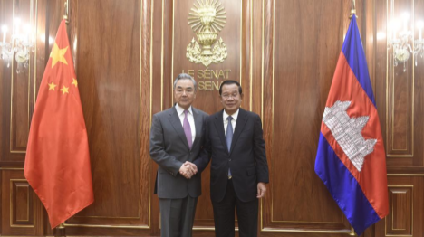 Le chef d'Etat par intérim du Cambodge rencontre le MAE chinois