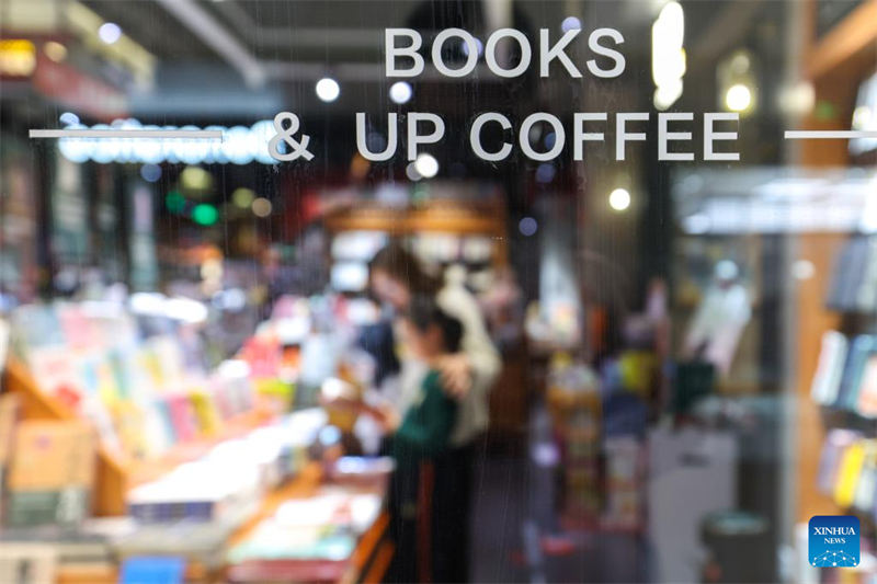 Jilin : les librairies traditionnelles de Changchun se transforment en espaces de lecture innovants