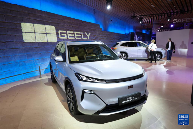 Deux modèles de véhicules Geely lancés sur le marché français