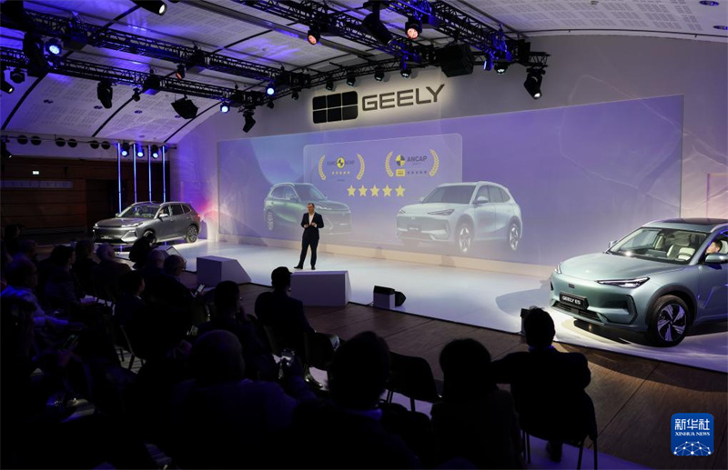 Deux modèles de véhicules Geely lancés sur le marché français