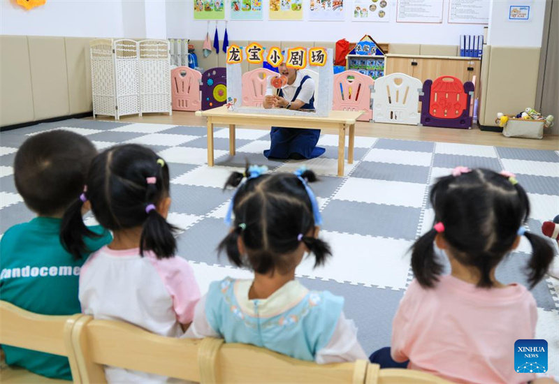 Guangdong : Shenzhen met en place un « cercle de garde d'enfants en 15 minutes » pour alléger le fardeau des familles