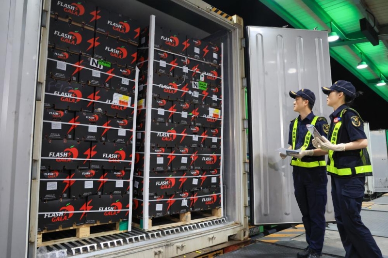 La Chine dédouane le premier lot de marchandises importées dans le cadre de la politique élargie de droits de douane nuls pour les produits africains